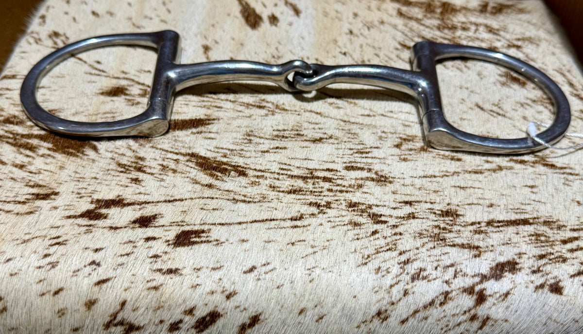 Used English Hunter Style Single Joint D-Ring Snaffle Bit • 5”
