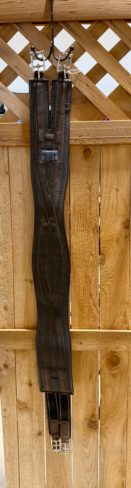 Used Dura-Tech® Shaped Girth with Gel | Brown | 46”
