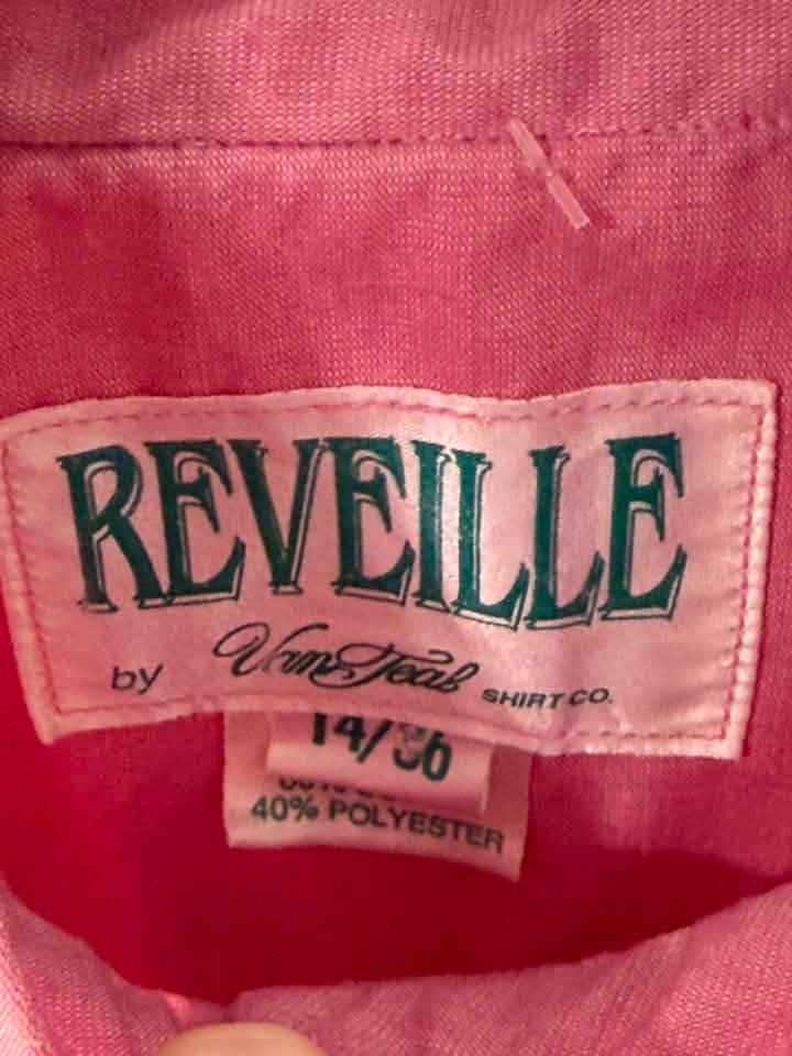 Reveille by Van Heusen Women’s Equestrian Show Shirt – Pink