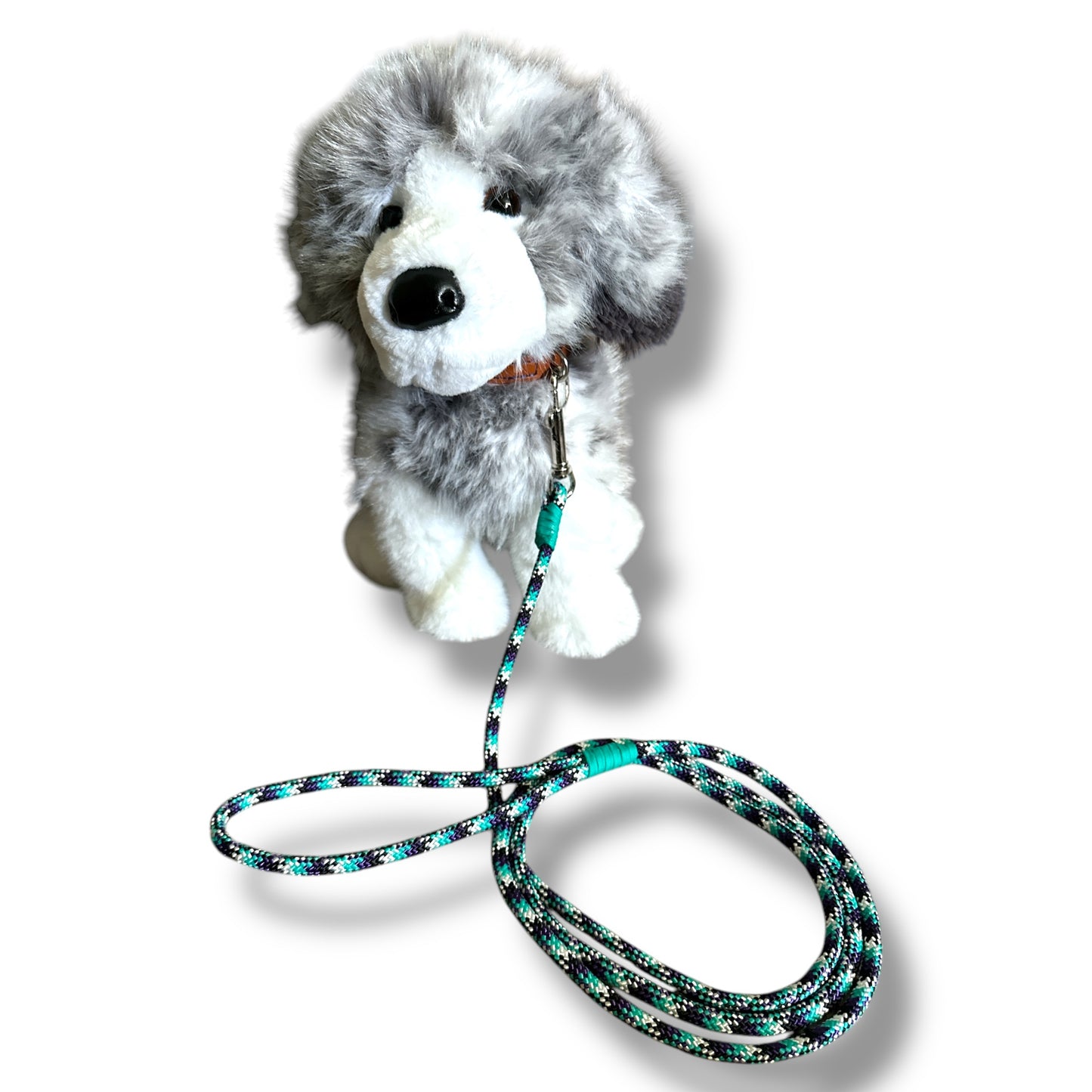 Thin Dog Leashes