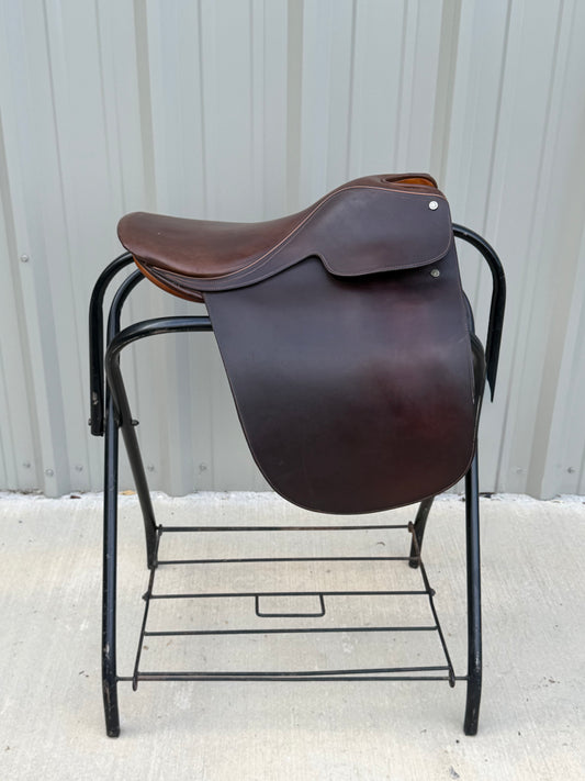 Vintage Crosby English Cutback Saddle – 20” Seat – Made in England