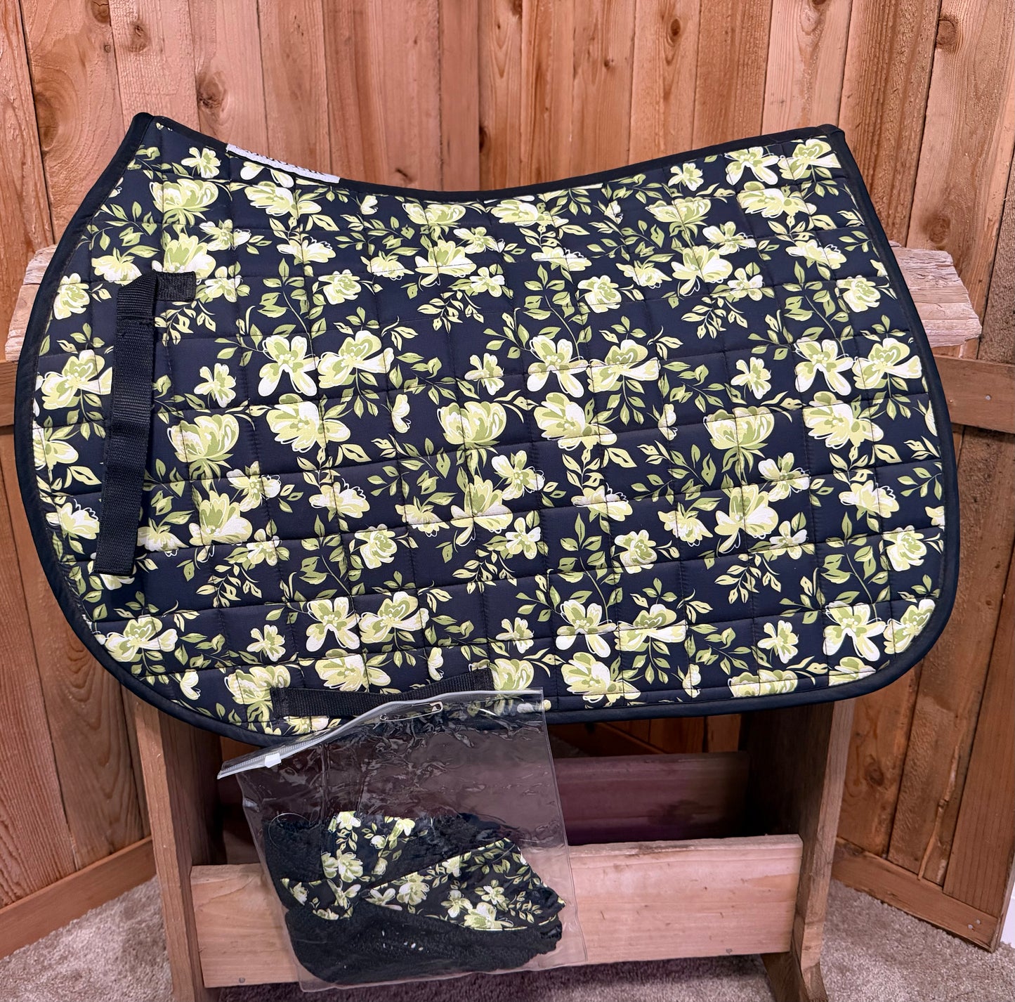 Used SmartPak Classic Vibe All-Purpose Pad & Matching Bonnet