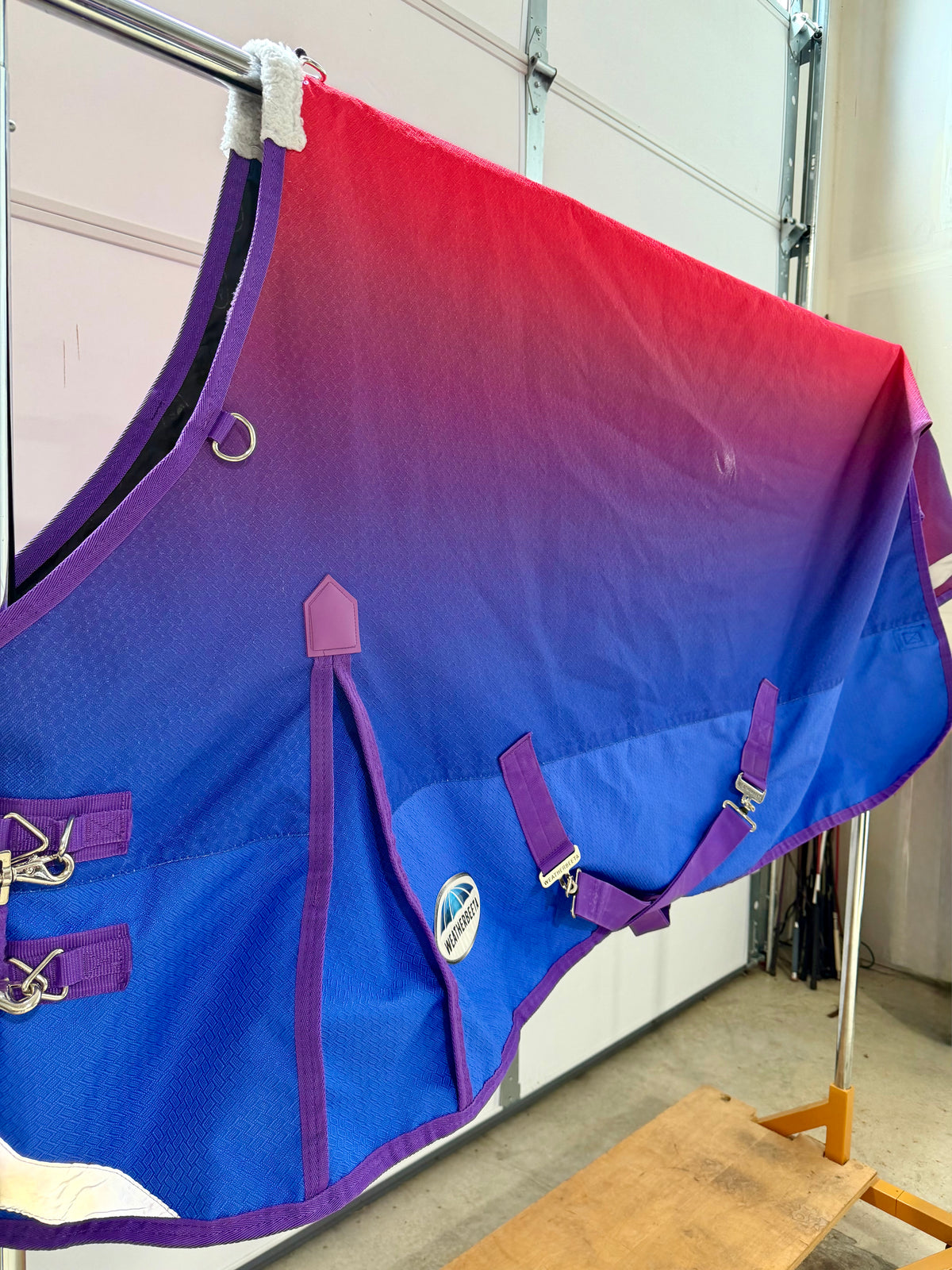 Used WeatherBeeta ComFiTec Plus Dynamic Standard Neck Turnout Sheet – 72” – Rainbow Ombré
