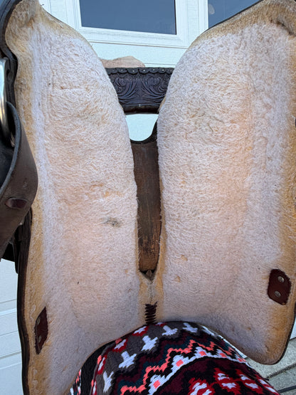 Circle Y Equitation Show Saddle|15.5” Seat|Model 2190