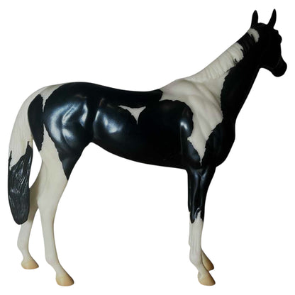 Breyer Traditional – Eclipse “Tractor Supply Special”