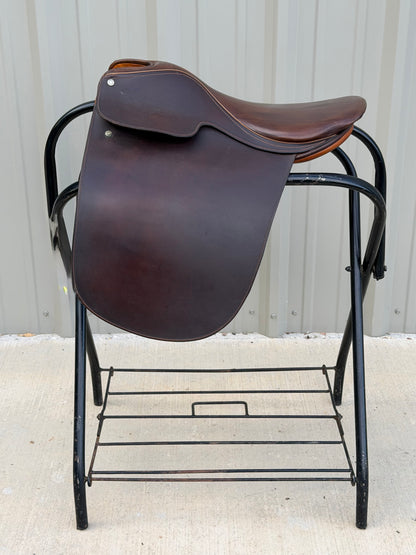 Vintage Crosby English Cutback Saddle – 20” Seat – Made in England
