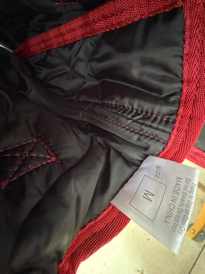 NIP SmartPak Rockin’ SP Quilted Stable Hood – Medium – Black & Red
