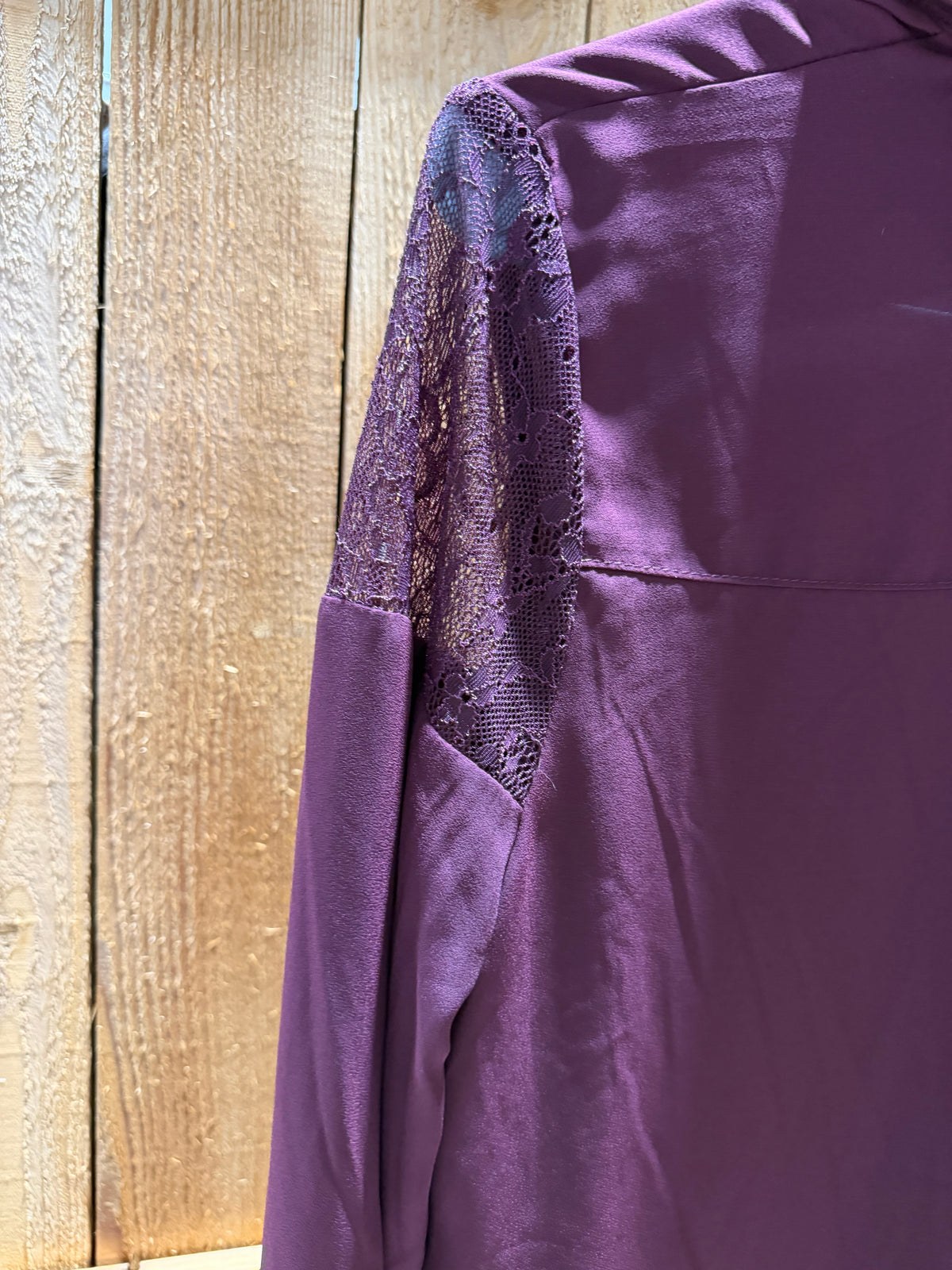 Dark Burgundy Button-Up Blouse with Lace Accents • Ladies Small