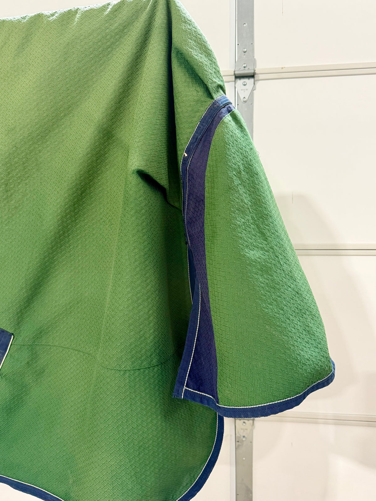 Used WeatherBeeta Freestyle Orican Turnout Sheet – 81”