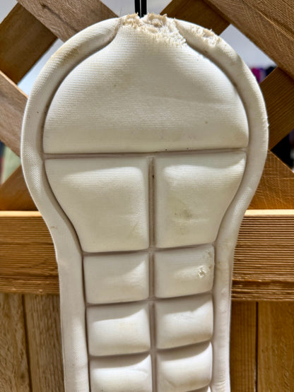 Used Weaver AirFlex Western Cinch with Roll Snug Buckles – 36”