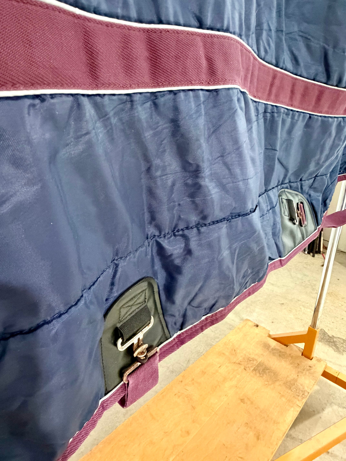 Used Weather betta Medium-Weight Stable Blanket – 78” – Navy & Burgundy