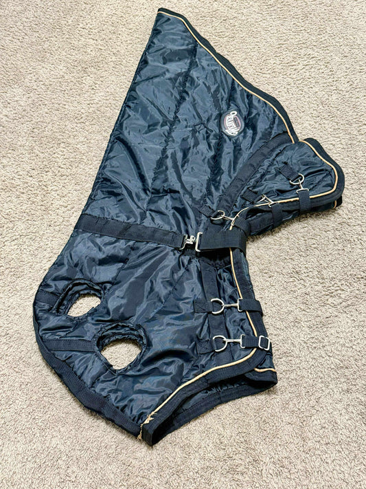USED Weaver Quilted Stable Hood – Size Medium