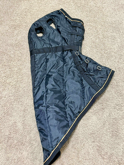 USED Weaver Quilted Stable Hood – Size Medium