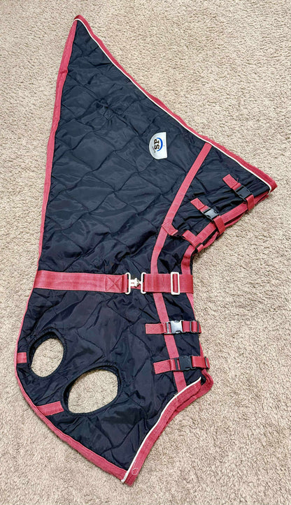 USED SmartPak Quilted Stable Hood – Size Medium