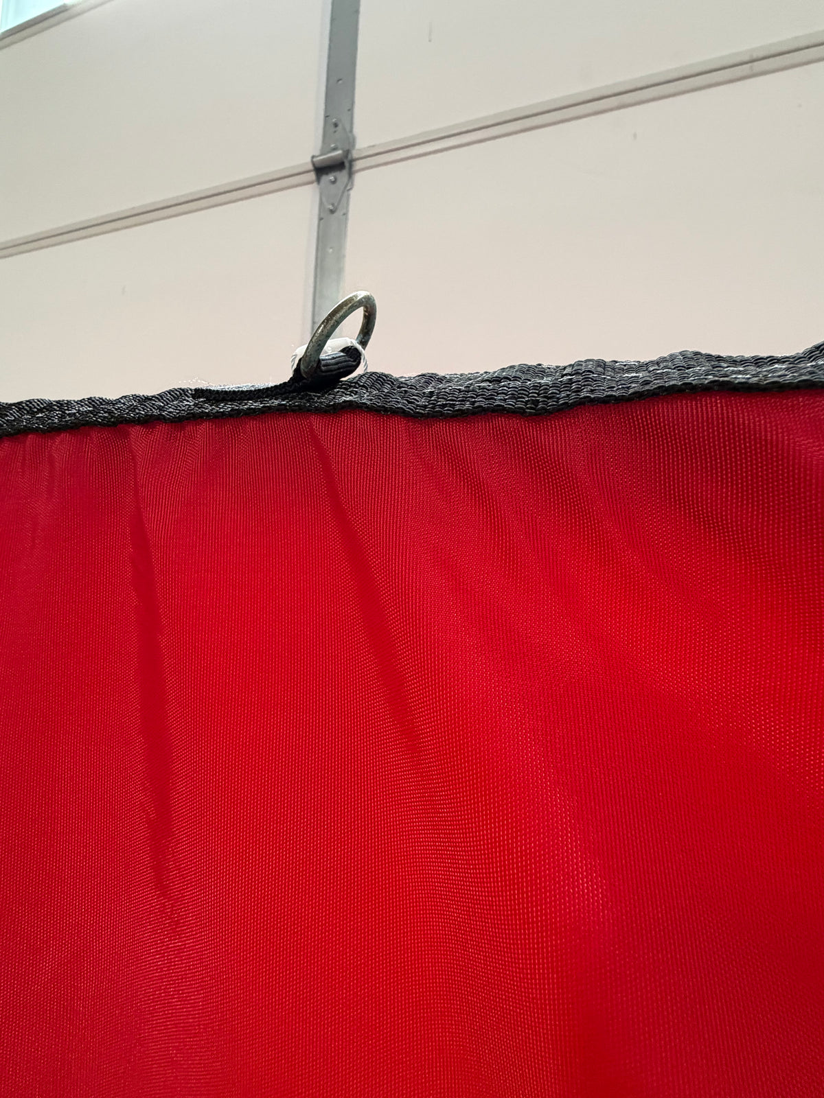 Used Big D Nylon Sheet – 78” – Red & Black