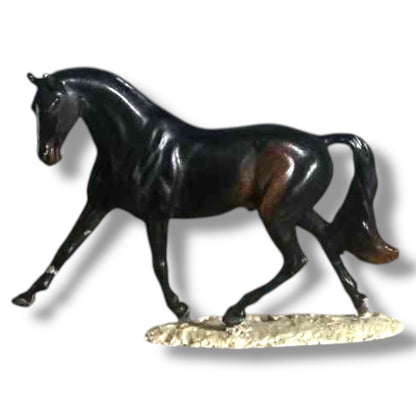 Micromini Bay Horse – Resin Model