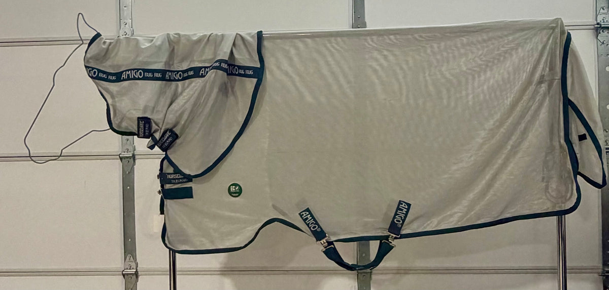 Used Horseware Ireland Amigo Bug Rug Fly Sheet with Detachable Neck – 69”