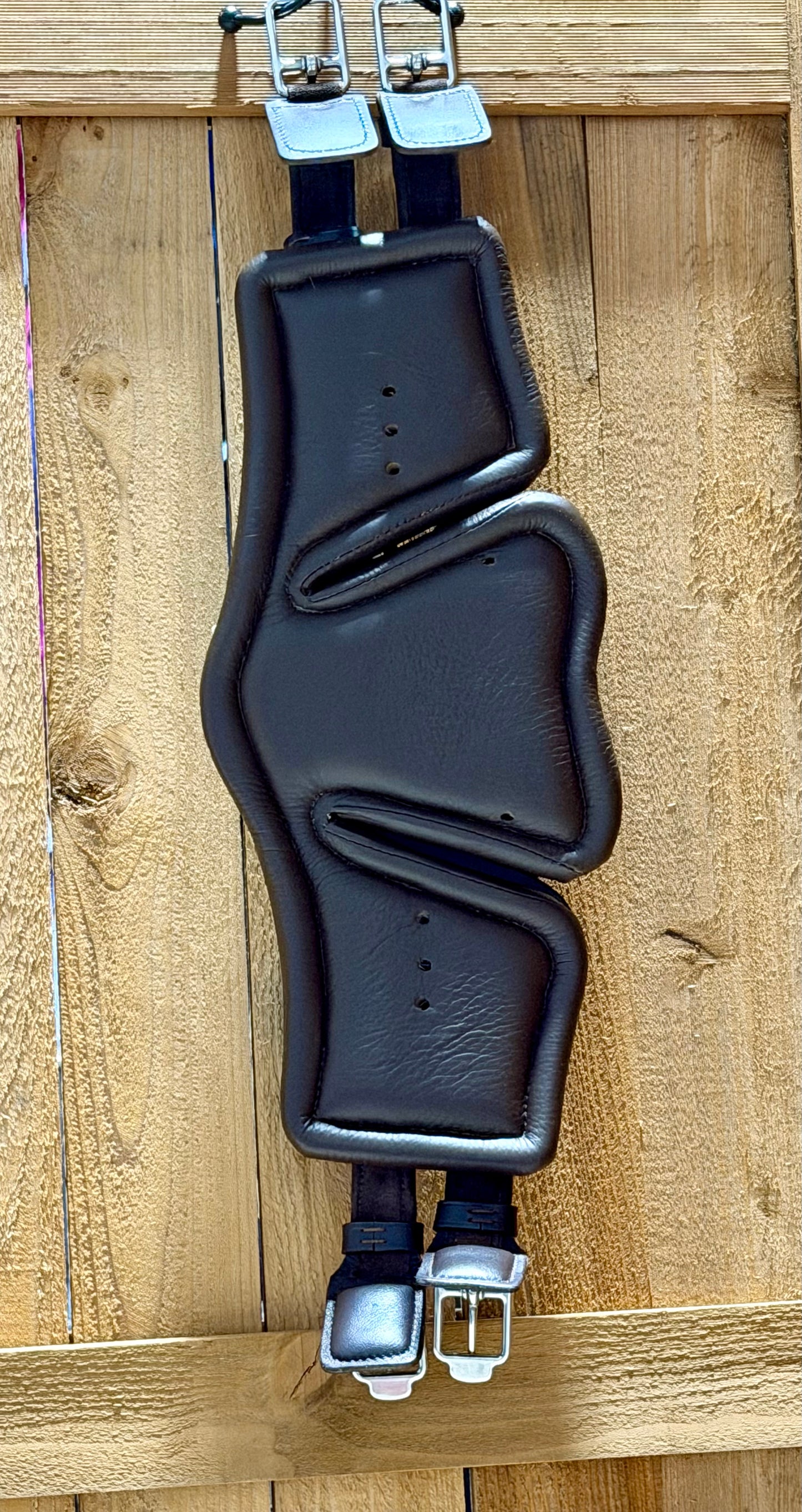 Used Stübben Equi-Soft Leather Girth Elastic Ring System