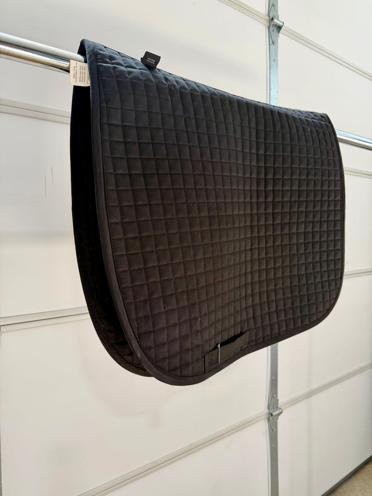 Lightly Used Dover Saddlery & Riders International Dressage Pad – Black