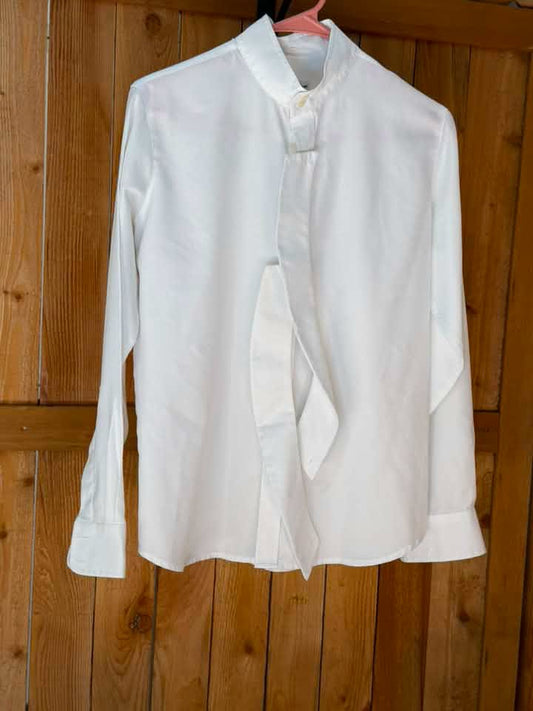 The Tailored Sportsman Women’s Lightweight Show Shirt – White – Includes 2 Extra Collars