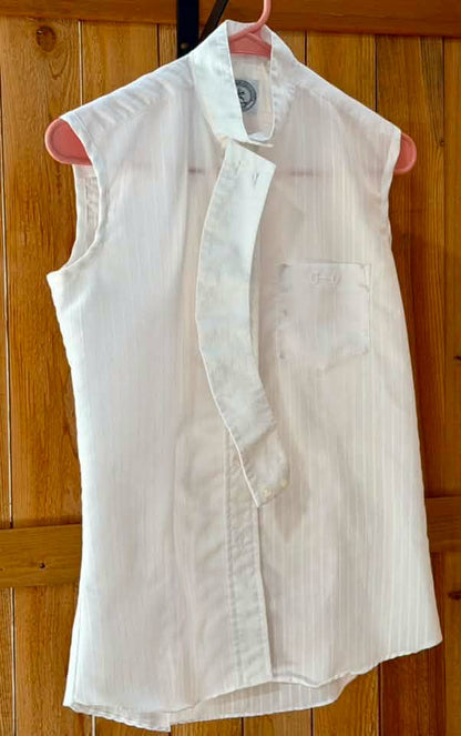 Beaufort Riding Necessities by EISERS Women’s Sleeveless Show Shirt – White