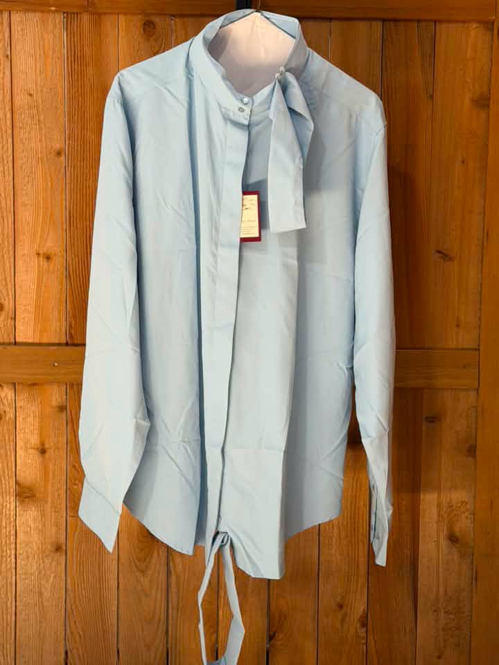 The Wellington Collection Long Sleeve Show Shirt – Light Blue – Size 54 (Large/XL) – NWT – Includes 2 Collars