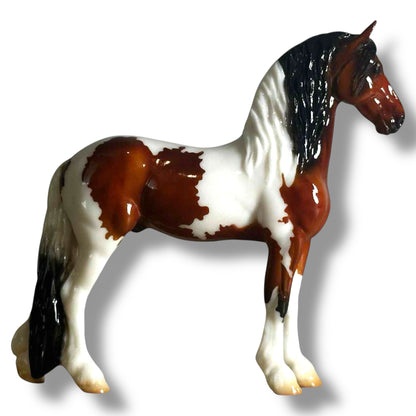 Deluxe Collector Club 2022 Stablemate “Ellington”