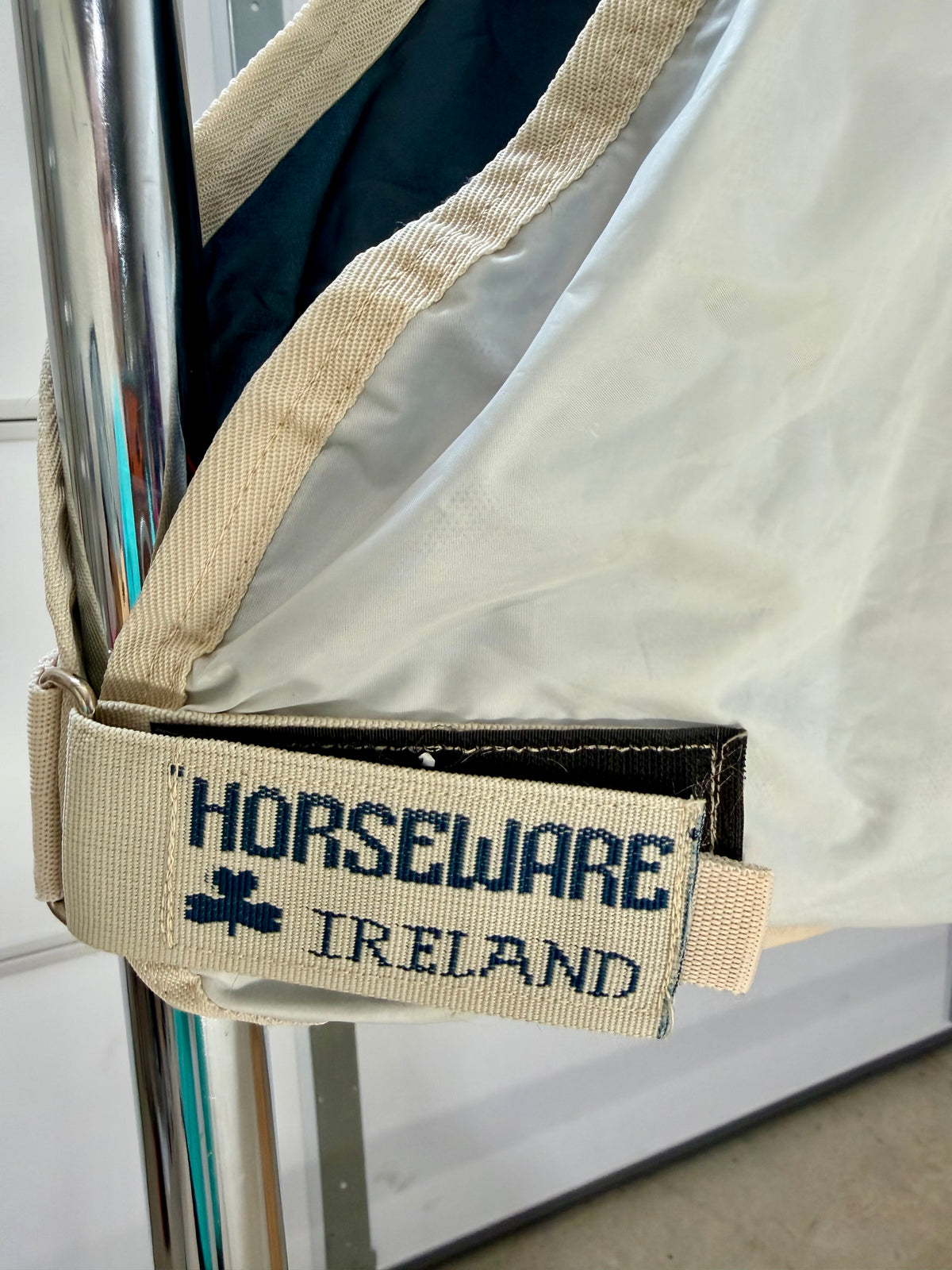 Used Horseware Ireland Waterproof Fly Rug Liner – 78” – Silver