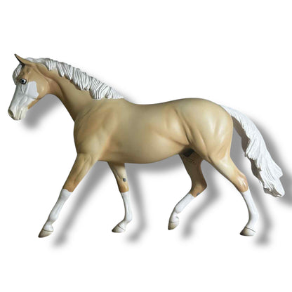 Vintage Peterstone Pony “Traditional Scale”