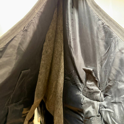 Used Toklat Timberline II Turnout Blanket – 76” – Navy Blue