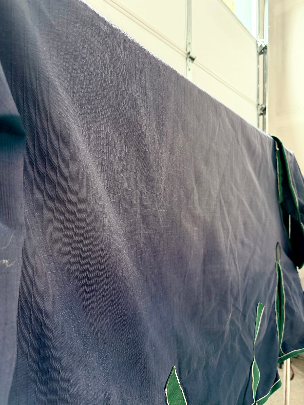 Used Weatherbetta Mid-Weight Turnout Blanket with Detachable Neck Cover – 69”