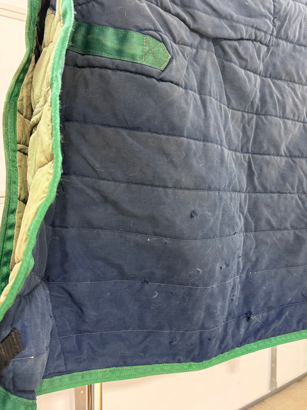 Used Triple Crown Mid-Weight Stable Blanket – 84” – Project Blanket