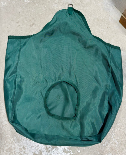 Used Green Nylon Wide-Capacity Hay Bag