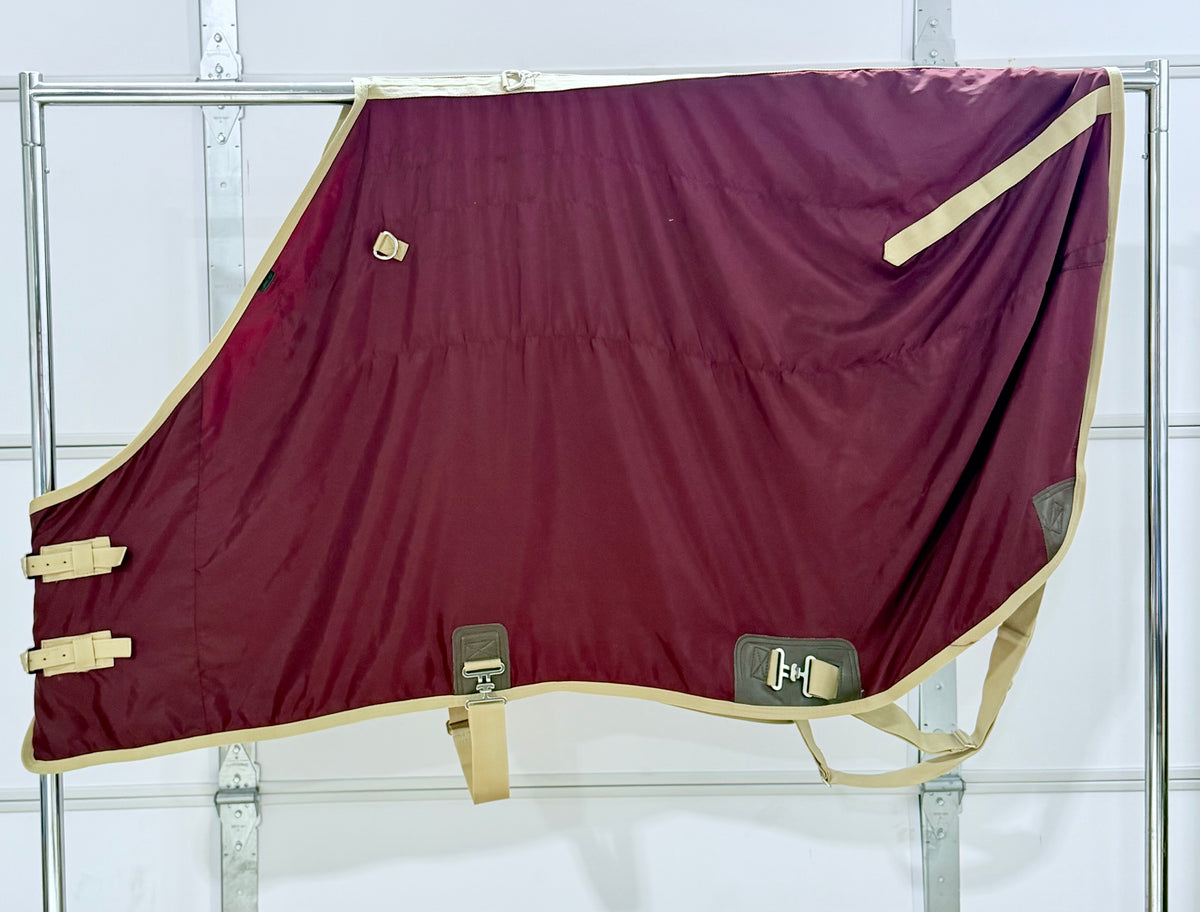 Used Nylon Stable Sheet – 72” – Burgundy & Tan