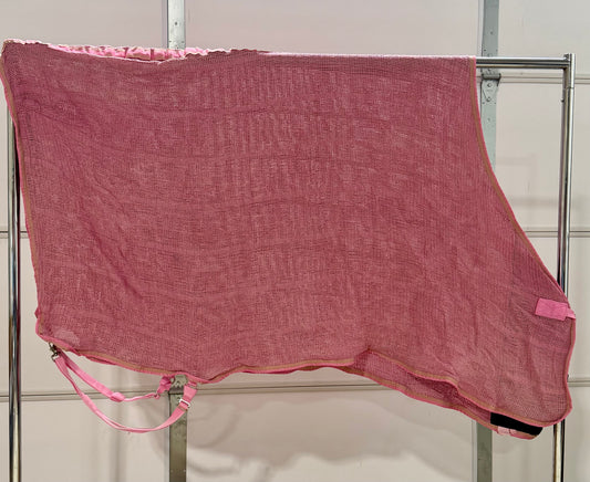 Lightly Used Waffle-Knit Anti-Sweat Cooler Sheet – 69” – Pink