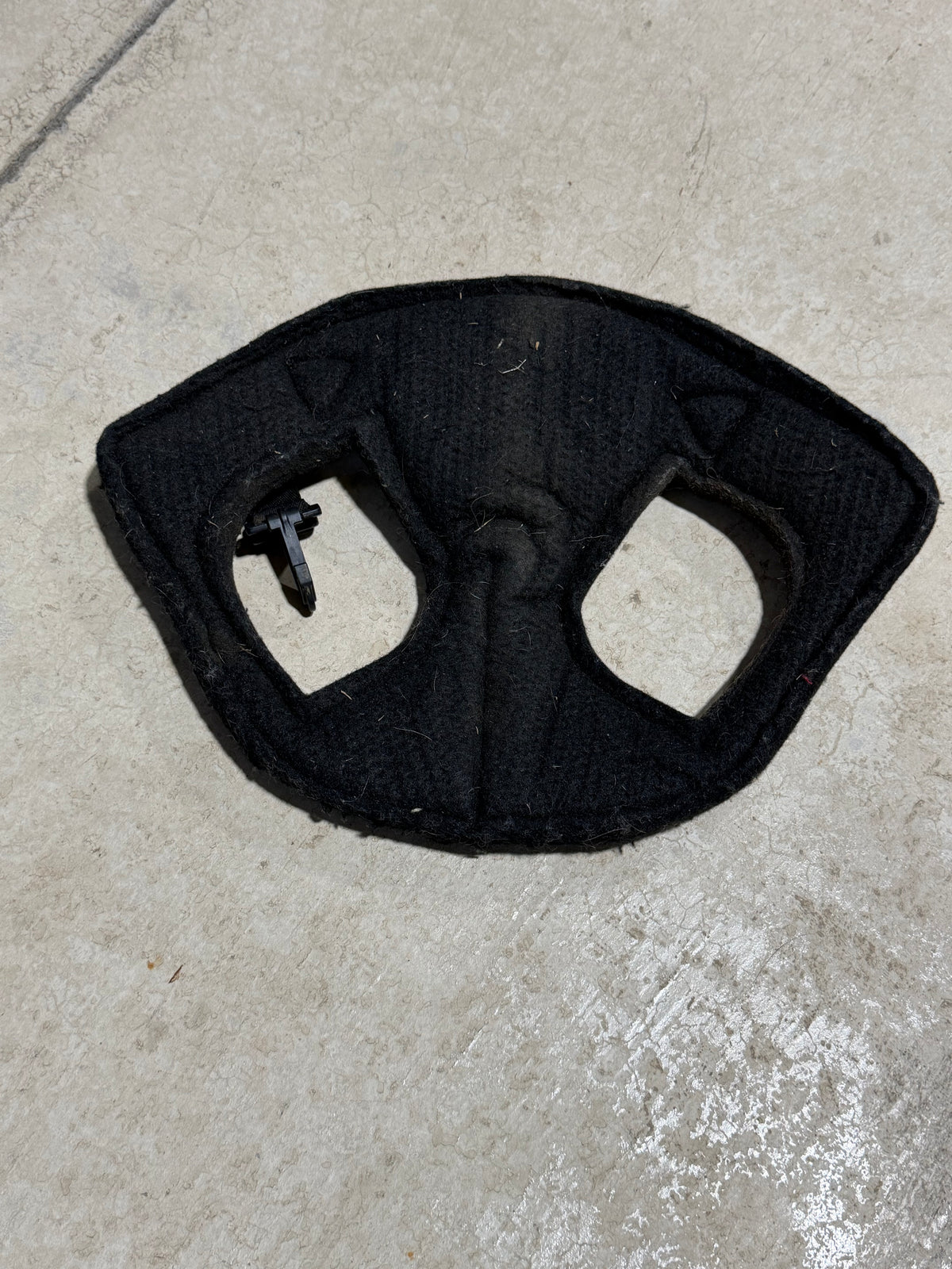 Leather & Felt Horse Shipping Bumper • Poll Protection • Used
