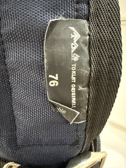Used Toklat Timberline II Turnout Blanket – 76” – Navy Blue