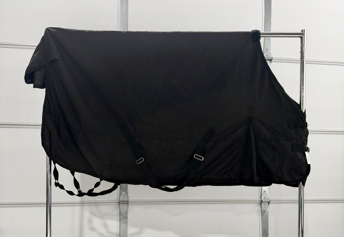 Lightly Used Tough 1 Basics Turnout Sheet – 69” – Black