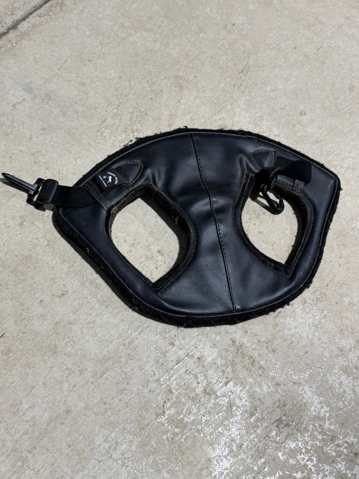 Leather & Felt Horse Shipping Bumper • Poll Protection • Used