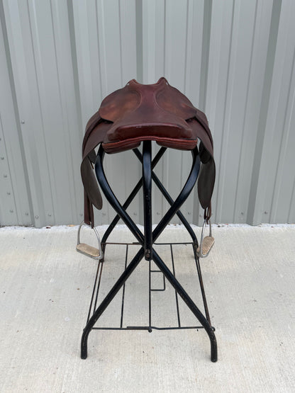 Vintage Hallmark English Cutback Saddle – Approx. 20” Seat – Made in Argentina