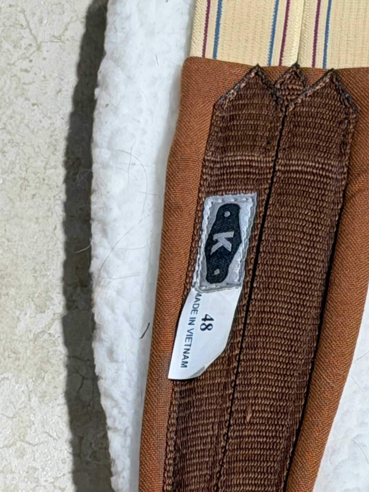 Kincade Fleece English Girth • 48” • Lightly Used