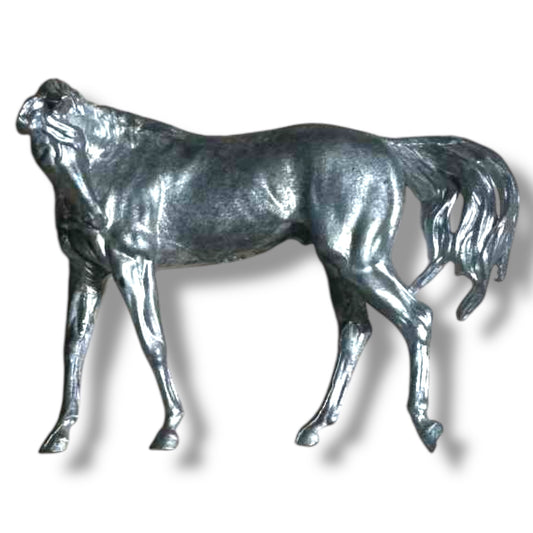 Micromini “Buddy” – Resin Model Horse