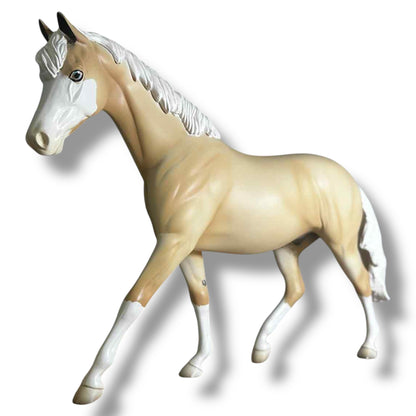 Vintage Peterstone Pony “Traditional Scale”