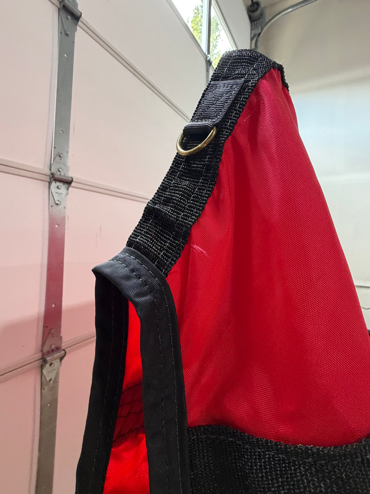 Used Big D Nylon Sheet – 78” – Red & Black