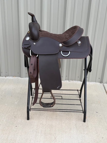 Used Wintec Western Saddle – 15” Seat – Brown Synthetic