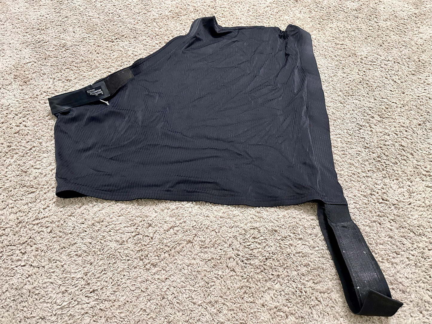 Sleazy Sleepwear Lycra Shoulder Guard – Black, Size Medium
