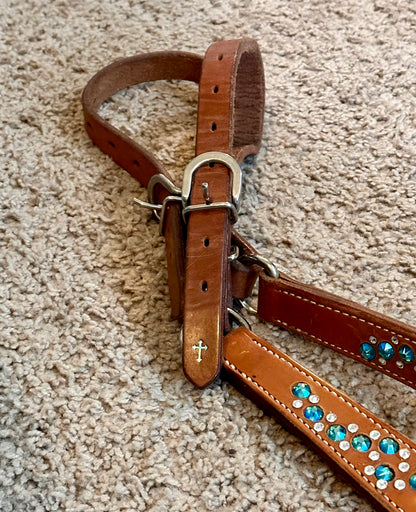 Used Weaver Breastcollar w/Rhinestones.