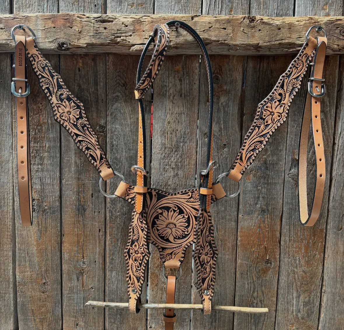 Light Oil Whipstitch Gladiator Tack Set
