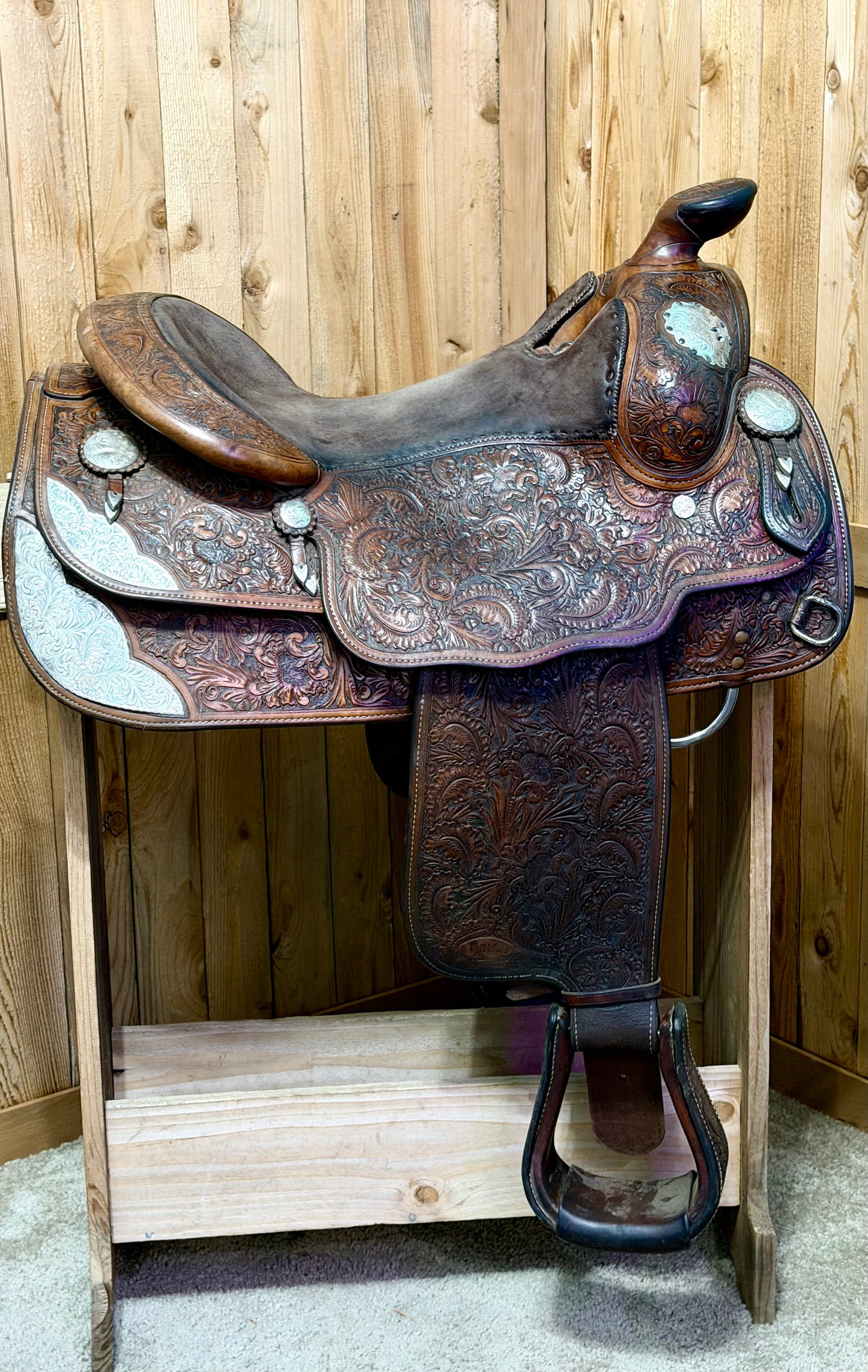 Used Billy Royal Show Saddle – 16” Seat, FQHB