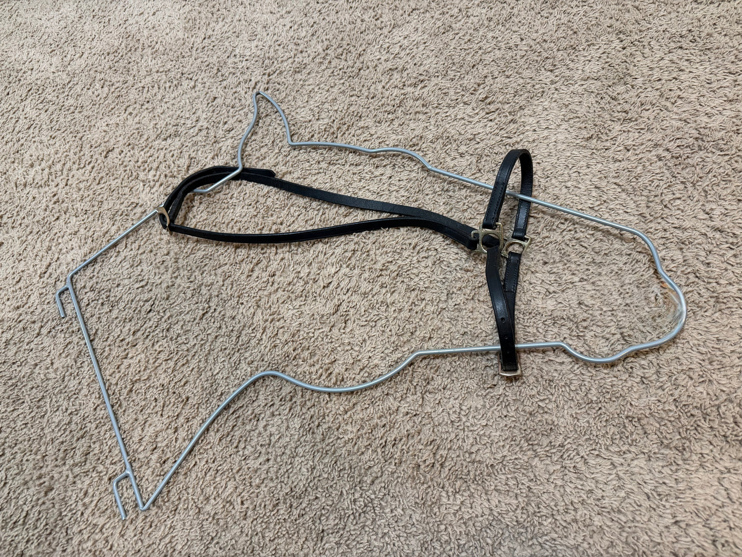 Used Black Drop Nose Cavesson – Buckles Over Poll